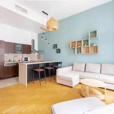 Sage Meadow At Gozsdu Garden Dob 16 Apartment Budapest
