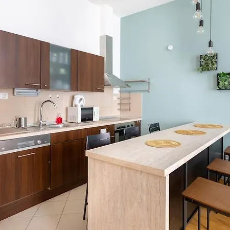 Sage Meadow At Gozsdu Garden Dob 16 Apartamento *