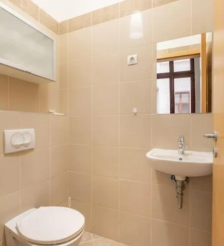 Appartement Sage Meadow At Gozsdu Garden Dob 16 *